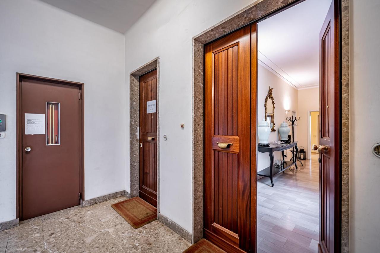 Yid D'Azeglio Luxury Apartment With Parking Firenze Kültér fotó