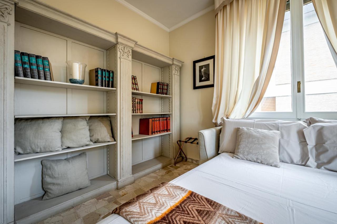 Yid D'Azeglio Luxury Apartment With Parking Firenze Kültér fotó